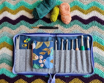 Crochet Hooks pouch. A sewing pattern to hold all your crochet hooks and tools. Crochet hooks organizer. Crocheting buddy.