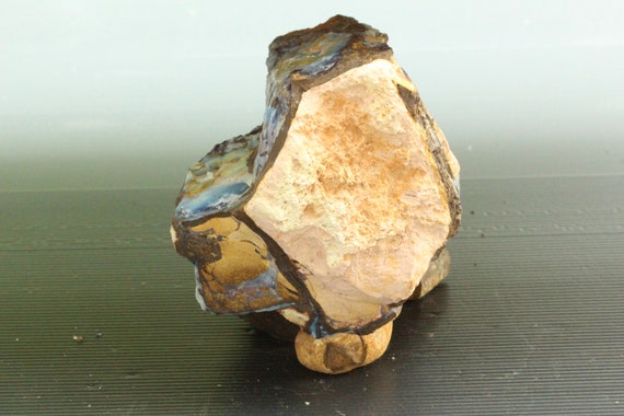 オーストラリア産ボルダーオパール標本 - 天然宝石コレクターへの