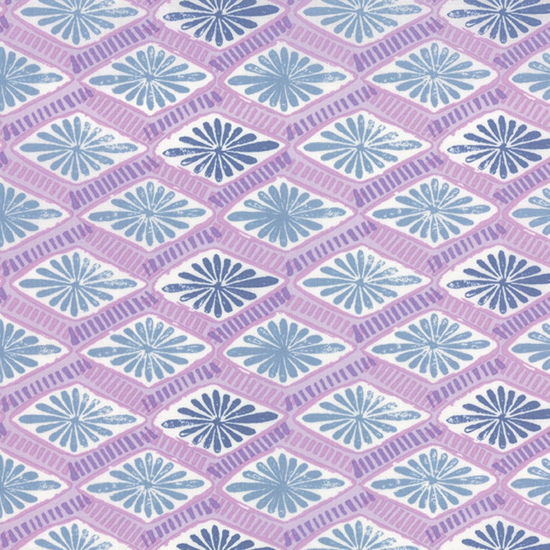 Horizon 27197-14 Ocean Tide Priced Per ½ Yard Moda Kate Spain Horizon 27197-14 Ocean Tide Priced Per ½ Yard Moda Kate Spain