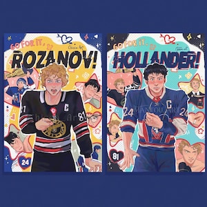 以下が含まれることがあります： ホッケーの選手がユニフォームを着ている2つのアートプリント。左のプリントには「ROZANOV！」、右のプリントには「HOLLANDER！」と書かれています。どちらのプリントにも「GO FOR IT」という文字と、選手や他の人物のイラストが描かれています。プリントは青色の背景にあります。