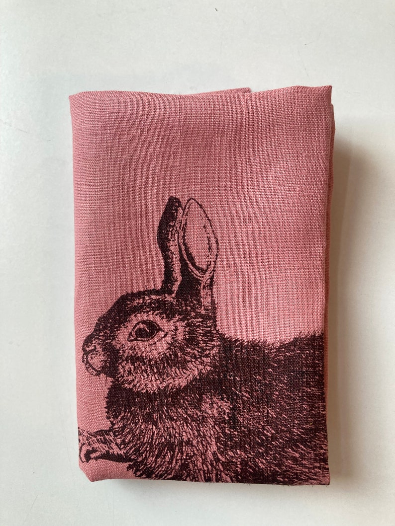 Tea towel of pure linen with rabbits, kitchen towel, Easter gift under 20 Euro, kitchen towel, picnic towel, dough cloth, kitchen Tuchfarbe: altrosa