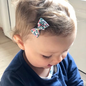 Barrette magique bébé même sans cheveux, barrette anti glisse, petit noeud girly cheveux fins A l'unité idée cadeau naissance, Noël image 4