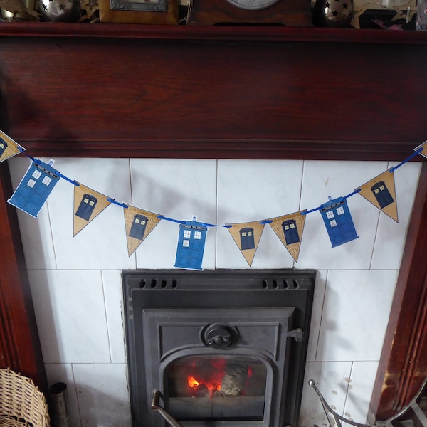 Tardis Bunting, Dr Who Bunting