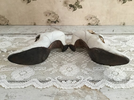 Antique Victorian White Leather Mary Janes - image 7