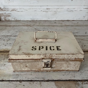 Vintage Spice Tin
