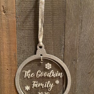 Ornamento natalizio personalizzato, ornamento natalizio di nome di famiglia, ornamento natalizio personalizzato