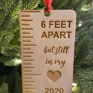 2020 Six Feet Apart Quarantena Ornamento natalizio