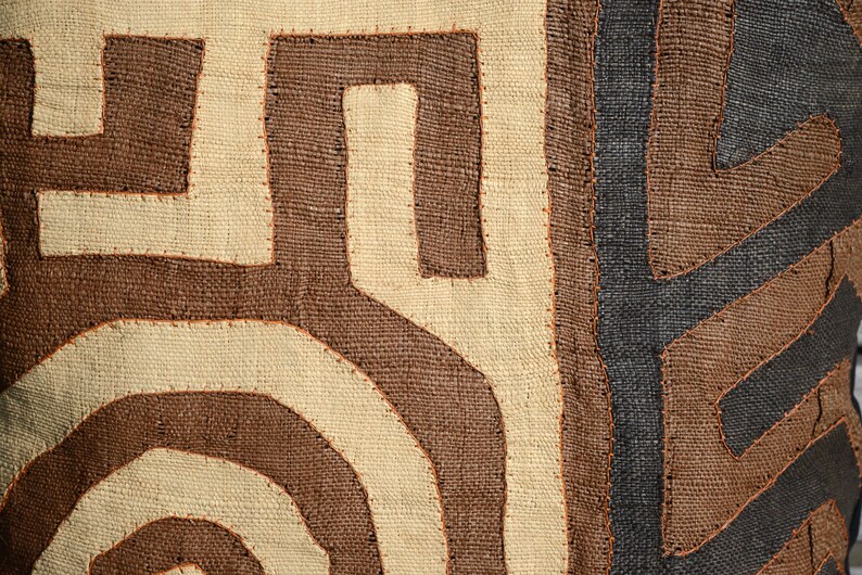 Kuba ClothKuba cloth cushion coverKuba cloth pillowAfrican Kuba clothraffia clothDR 20x20 KC456 Congoauthenticappliques 50x50cm