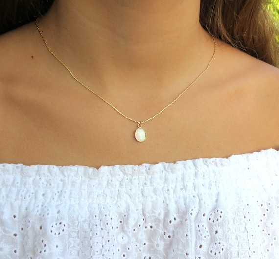 Necklace opal deals