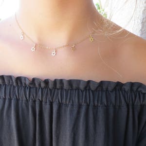 Collar de estrella de David, gargantilla de estrella de David dorada, collar de estrella de David pequeña, joyería judía, collar de Magen David, estrella de David.