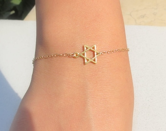 Star Of David Bracelet, Tiny Gold Star Of David Bracelet, Star Of David Jewelry, Jewish Jewelry, Magen David Bracelet, Jewish Star Bracelet.