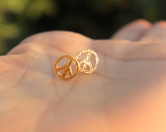 Tiny Peace Sign Earrings, Goldfilled Peace Sign Earrings, Peace Sign Studs, Mini Peace Symbol Studs, Gold Peace Sign, Small Peace Sign, Gift