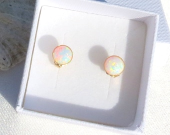 Pendientes de ÓPALO, Ópalo blanco, Pendientes de piedras preciosas, Pendientes de Ópalo delicados, Pendiente de botón, Pendientes de botón rellenos de oro, Pendientes de Ópalo clásicos, Regalo.