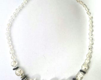 Vintage mid century geometric glass bead necklace