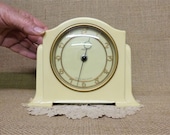 1930s Vintage Bakelite Mantle Clock by Smiths - Cream Case - Gold Coloured Numerals