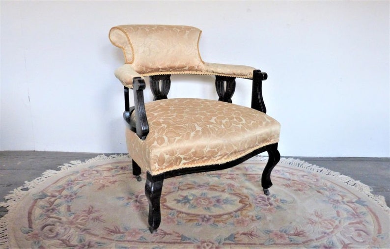 Late Victorian Tub Chair Stylish Statement Chair Delivery Costs Extra Send Me Your Postcode For A Quote