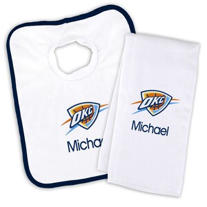 Personalized NBA Oklahoma City Thunder Baby Bib & Burp Cloth Gift Set