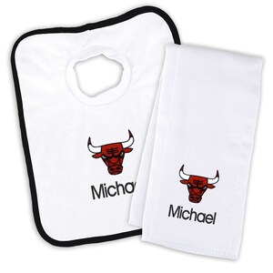Personalized Baby Bib & Burp Cloth Set - 100% Cotton NBA Chicago Bulls Burp Cloths, Perfect Accessory to Handle Clean Up