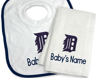  Designs by Chad and Jake Nashville Predators Personalized Baby  Bodysuit, Officially Licensed (0-3 Months, Navy) : Sports & Outdoors