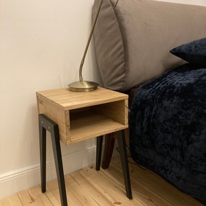 Oak bedside table / Solid Oak nightstand / Wood nightstand