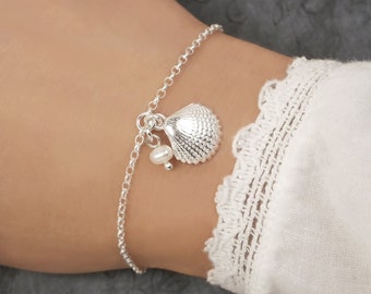 Sterling Silver Shell Bracelet with Freshwater Pearl: Adjustable Seashell Bracelet