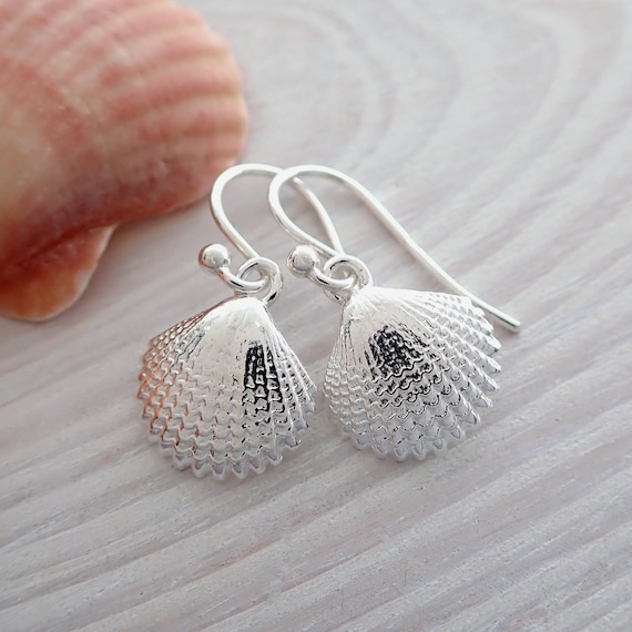 Silver Shell Earrings Silver Clam Shell Earrings Shell Earrings Seashell Jewellery Sterling Silver Beach Earrings Drop Earrings Etsy