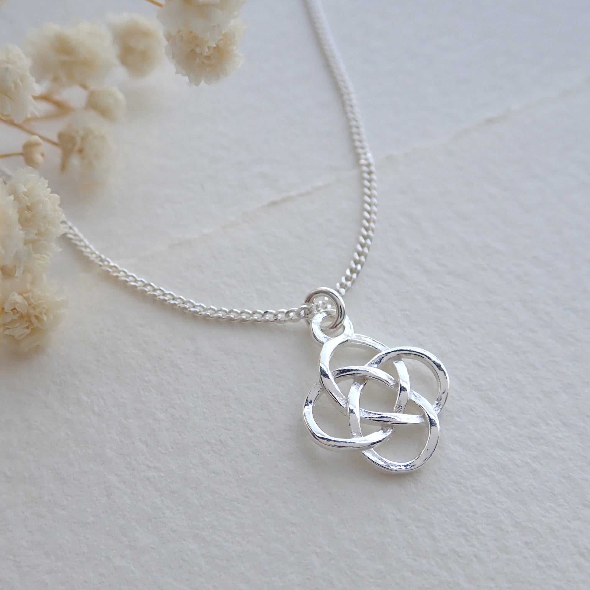 Sterling Silver Celtic Knot Necklace Pendant: Dainty Celtic Jewellery ...