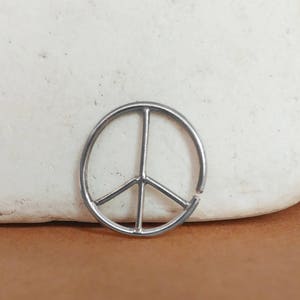 Tragus Piercing, Rook Earring, Tragus Earring, Helix Hoop Earring, Cartilage Piercing, Piercing Helix Ring, Silver Peace Sign Hippie Jewelry