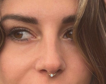 Opal Dreamer Septum Ring,  Boho Chic Nose Piercing Jewelry, Snug Opal Nose Ring, Opal Cartilage Earring, Daith Earring Jewelry, Septum Hoop