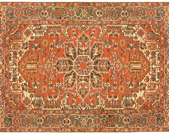 Antique Traditional Decorative Oriental Geometric Rug in Room Size
