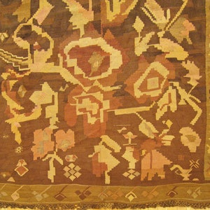 Vintage Bessarabian Kilim Rug, in Gallery Size, with Stylized Foliate Design image 4