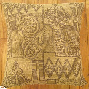 A pair of vintage Floro-geometric fabric pillows size 1'8 x 1'6 Each image 5