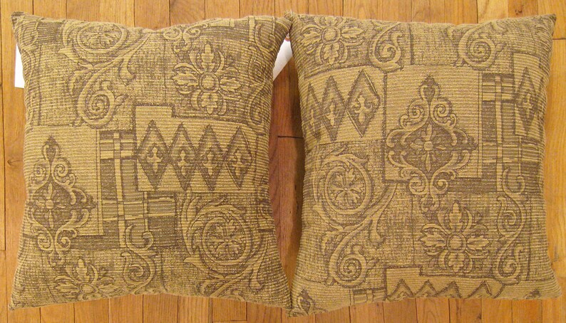 A pair of vintage Floro-geometric fabric pillows size 1'8 x 1'6 Each image 2