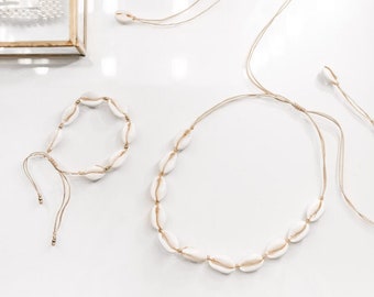 shell choker necklace, cowrie shell bracelet macrame, sea shell jewelry set