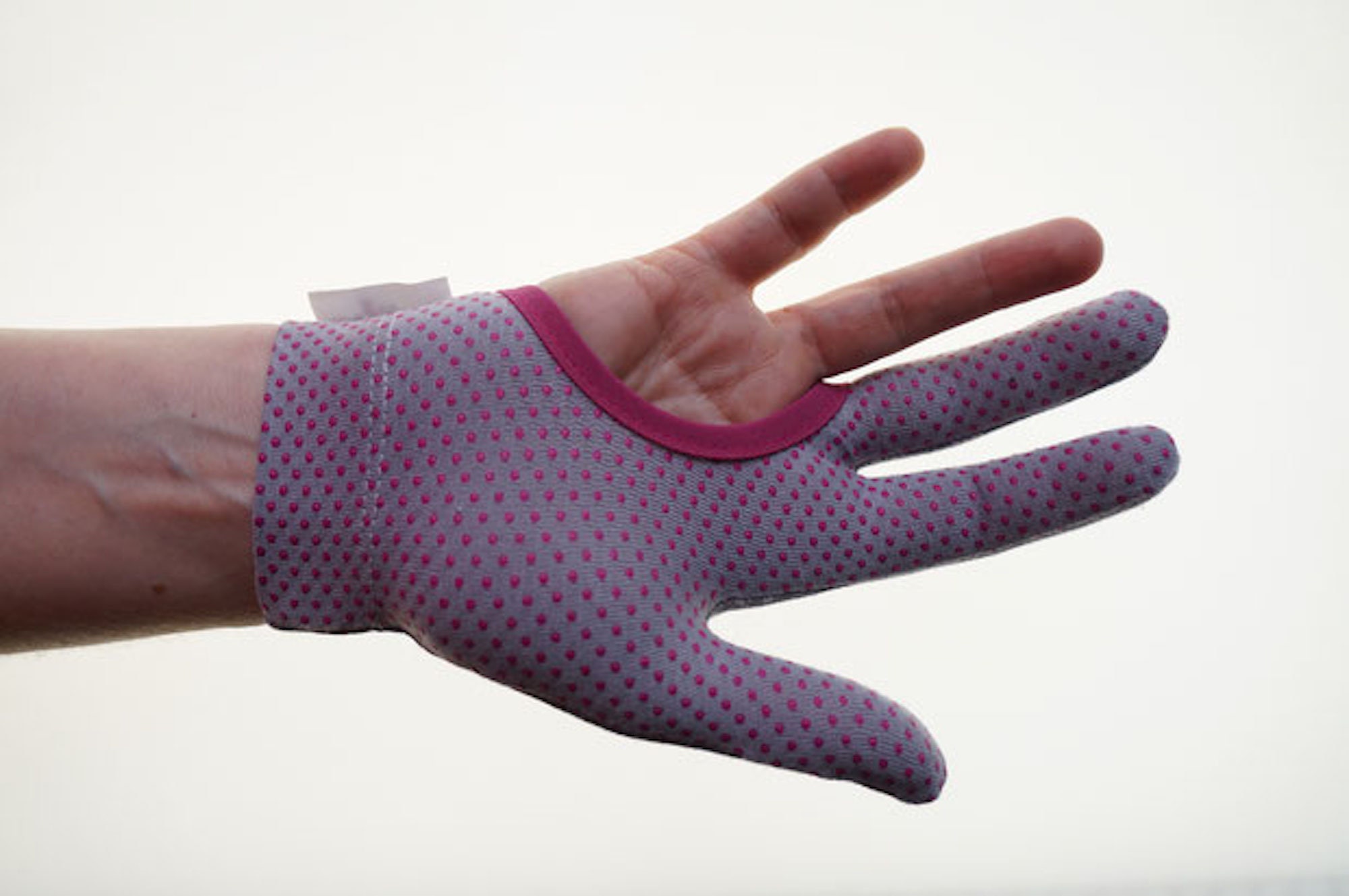 Get a grip on free-motion quilting with Regi's Grip Quilting Gloves 