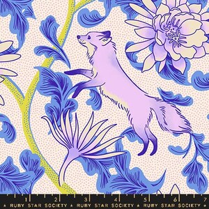 Glow Garden- Natural Fox Bloom: Sold by the 1/2 yard