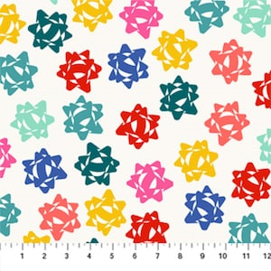 Peppermint- White Multi Bows: Sold Buy The 1/2 Yard- Cut Continuously