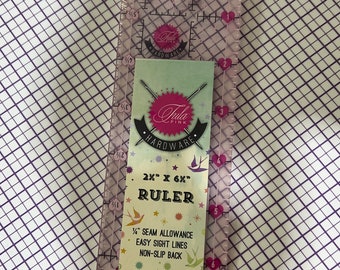 Tula Pink 2.5&quot; x 6.5&quot; Non Slip Mouse Ruler