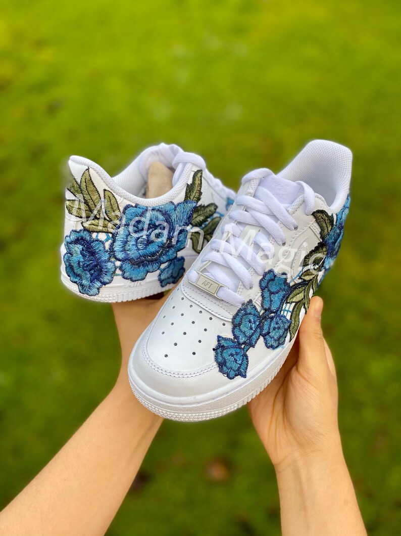 air force 1 blue flower
