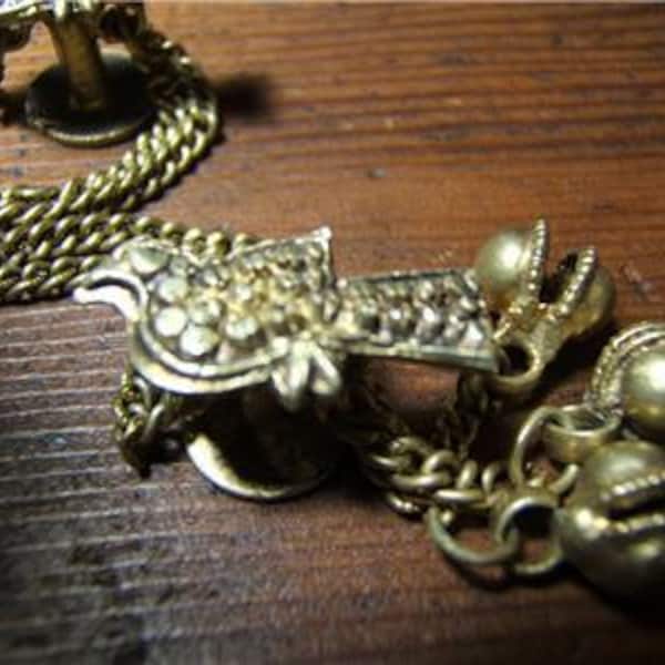 Brass Victorian 3 Bird Doves studs w/ Chain for shirt button-hole Steampunk set