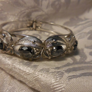 Vintage Sorrento Sterling Silver Filigree Hematite Bangle Bracelet Hinged Handmade