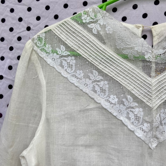 Romantic Victorian Style Vintage 1970s Ivory Lace… - image 3