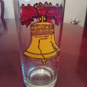 Bicenntenial Liberty Bell Collectible Drinking Glass 1776-1976 16oz