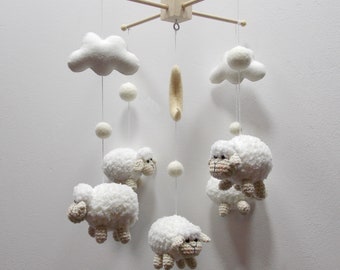 Sheep mobile/Sheep baby mobile/Crochet sheep mobile/ Amigurumi Sheep/Crib mobile/Baby shower gift/Sheep decor/Nursery decor