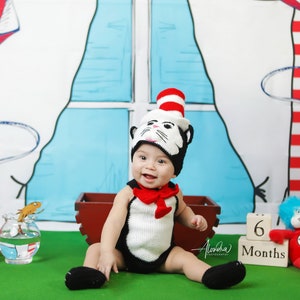 The Cat in the Hat costume, Dr.Seuss-The Cat in the Hat,overalls crochet, booties,baby boys'clothing,cosume photo props, made to order