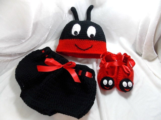 Costume LADYBUG, abbigliamento per bambine, costume per oggetti di scena  fotografici, cappello all'uncinetto per ragazze, stivaletti all'uncinetto,  costume neonato -  Italia