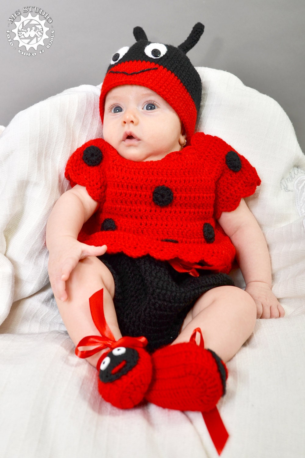 Costume LADYBUG, abbigliamento per bambine, costume per oggetti di scena  fotografici, cappello all'uncinetto per ragazze, stivaletti all'uncinetto,  costume neonato -  Italia