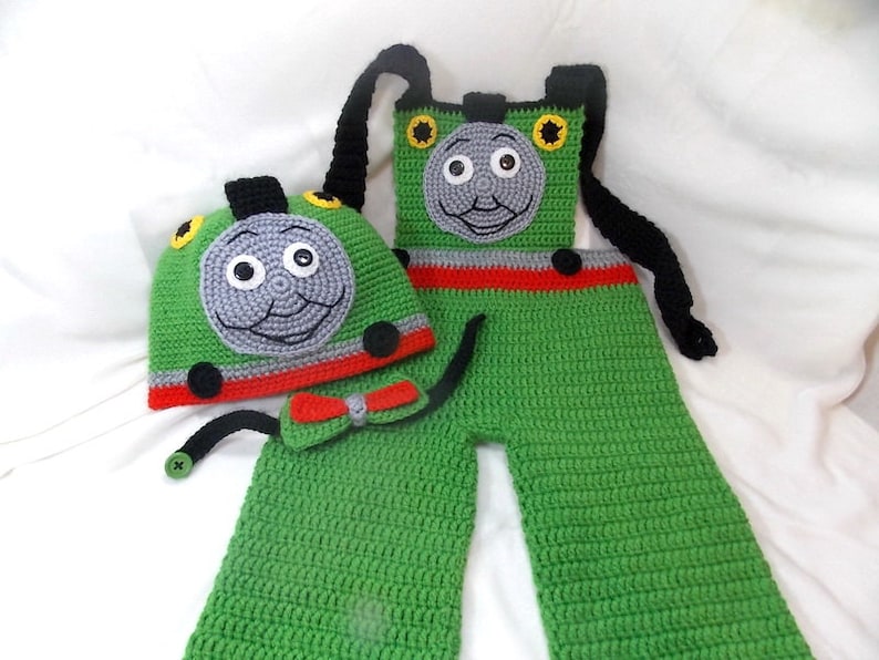 Percy train,Crochet photo shoot,Crochet baby holloween costume,Newborn set,baby boys/'clothing