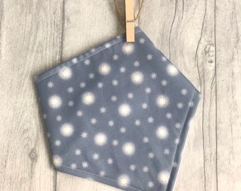 Glow in the Dark Bandana Bib, Star Bib, Christmas Bib, Christmas Baby Gift, Babywear, Dribble Bib, Winter Bib, Baby Shower Gift, Grey Bib