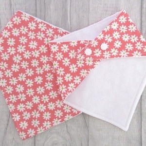 Bandana Bib, Girl Bib, Baby Bib, Dribble Bib, Pink Bib, New Mum Gift, Toddler Bib, Absorbent Bib, Baby Shower Gift, Baby Gift, Baby Scarf